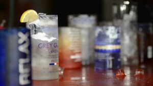 bicchiere grey goose