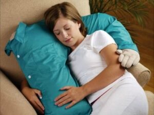 boyfriend pillow, il cuscino che ti abbraccia